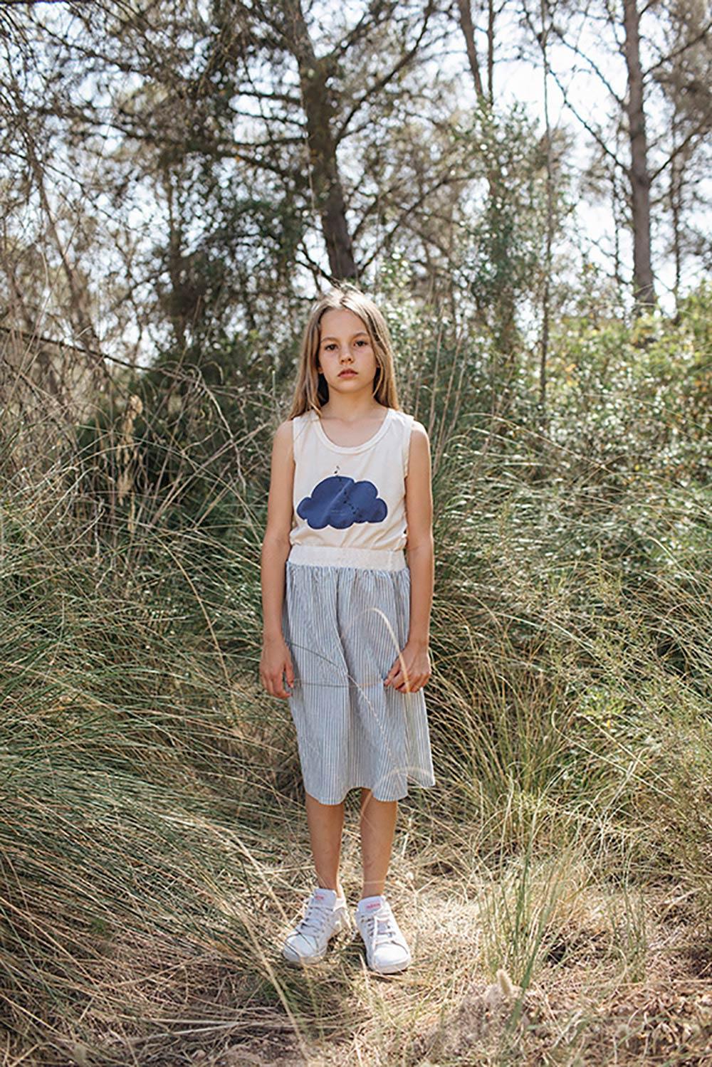camiseta-tirantes-niña-estampado nube