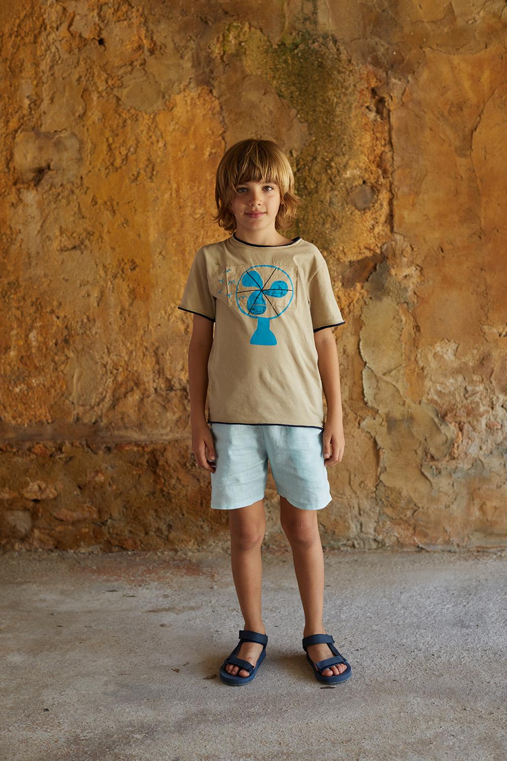 CAMISETA MANGA CORTA CAMEL ESTAMPADA CON VENTILADOR Y PÁJAROS