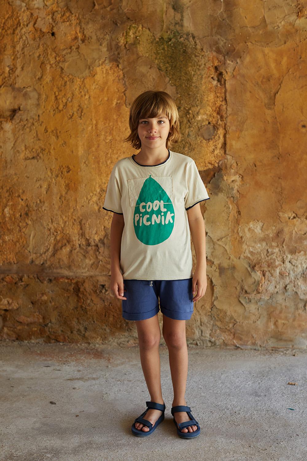 CAMISETA BLANCO ROTO CUELLO A CONTRASTE