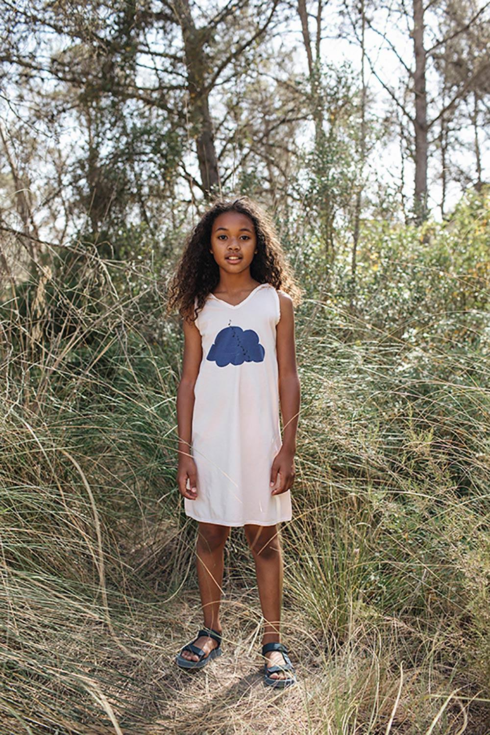 VESTIDO CAPUCHA NUBE Y NOTAS NUBE Y NOTAS BLANCO ROTO