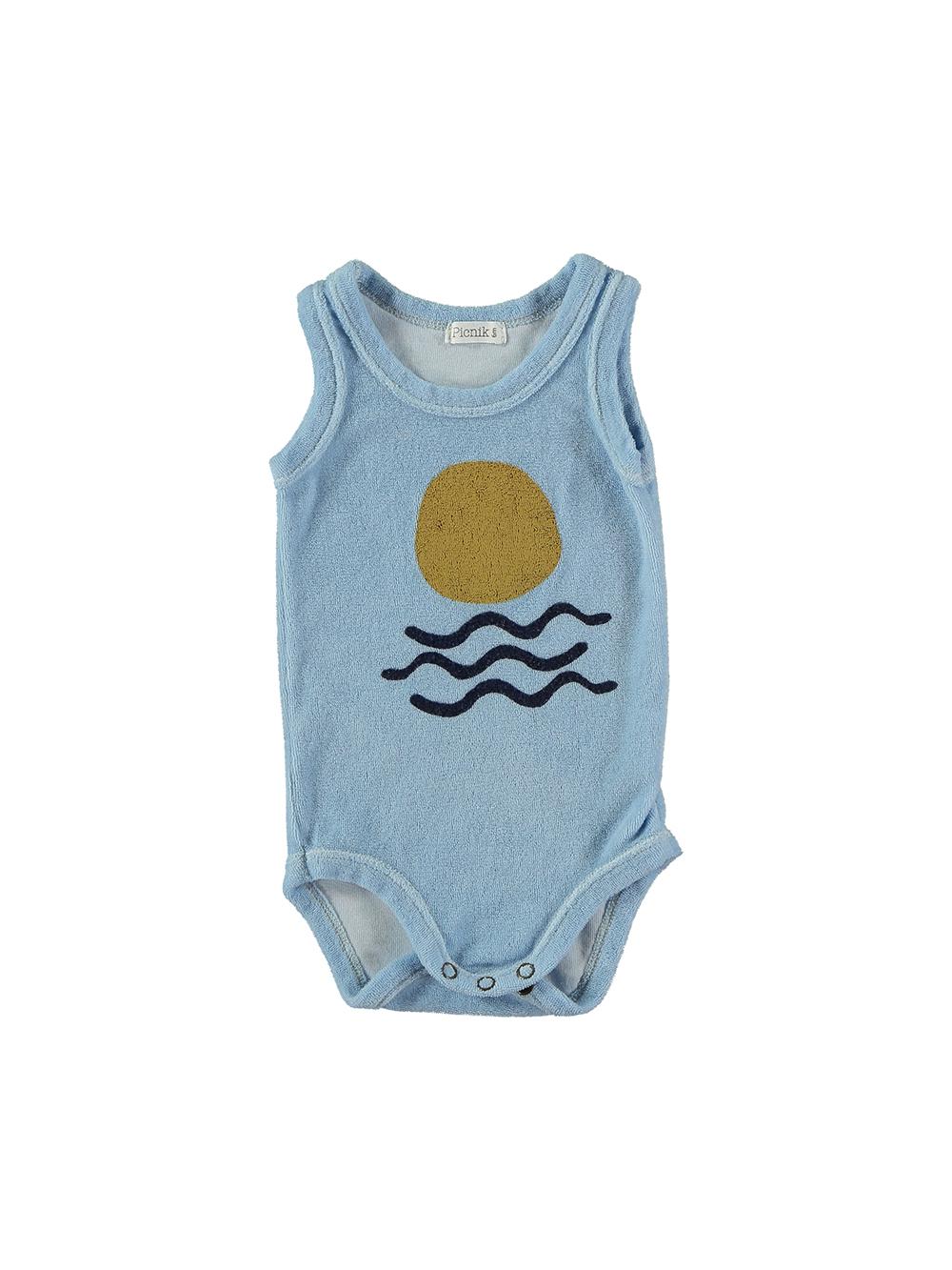 BODY TIRANTES RIZO AZUL CLARO ESTAMPADO SOL Y MAR