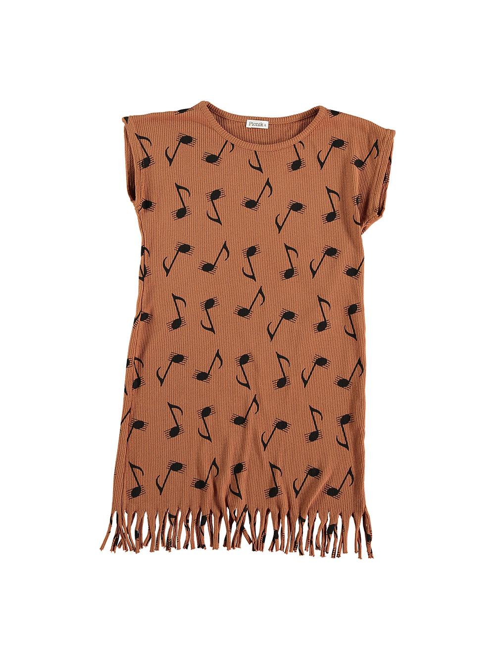 VESTIDO ESTAMPADO NOTAS Y PENTAGRAMAS FLEQUILLO MARRÓN