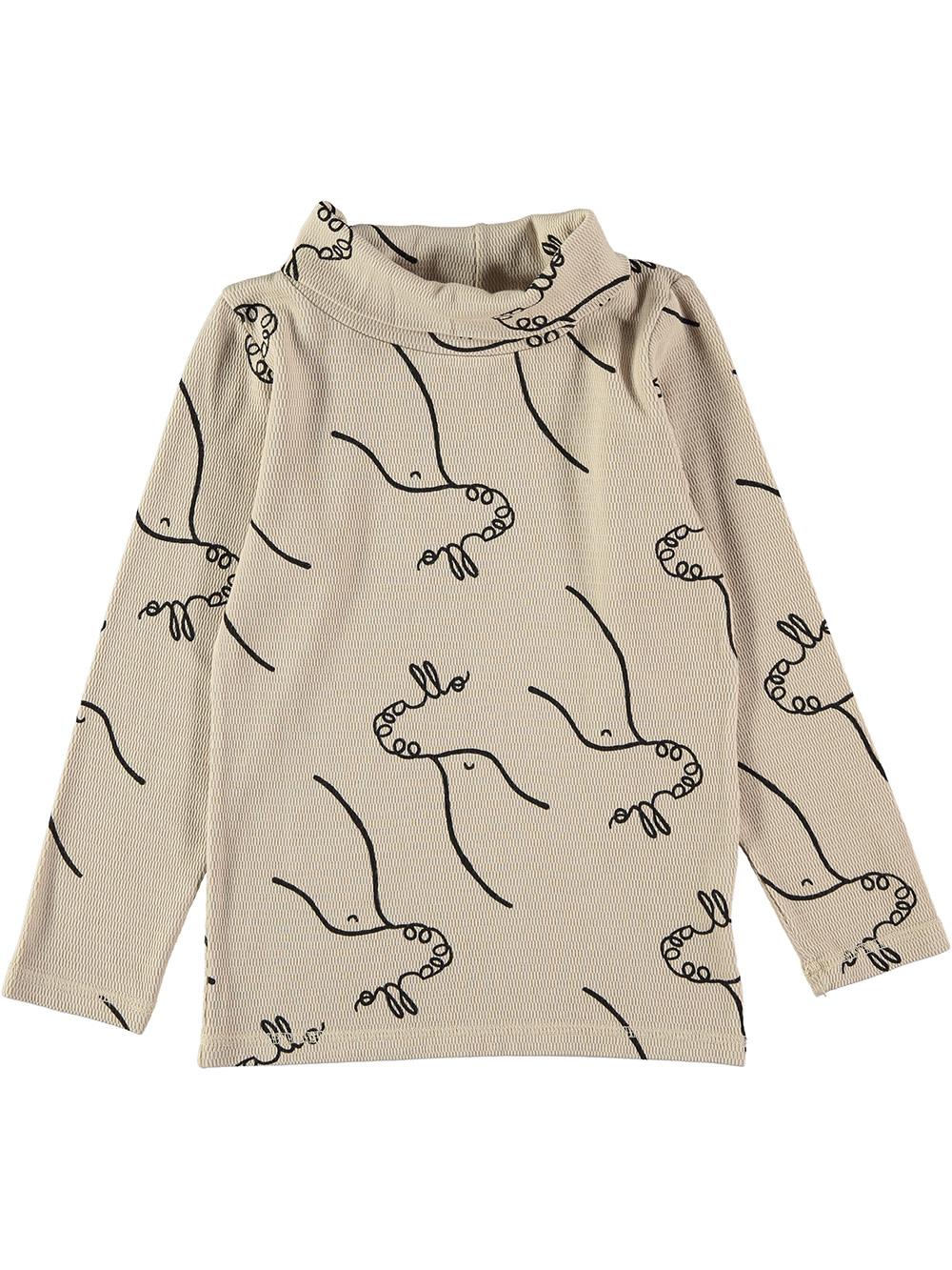 CAMISETA CUELLO ALTO ESTAMPADO PAJARO