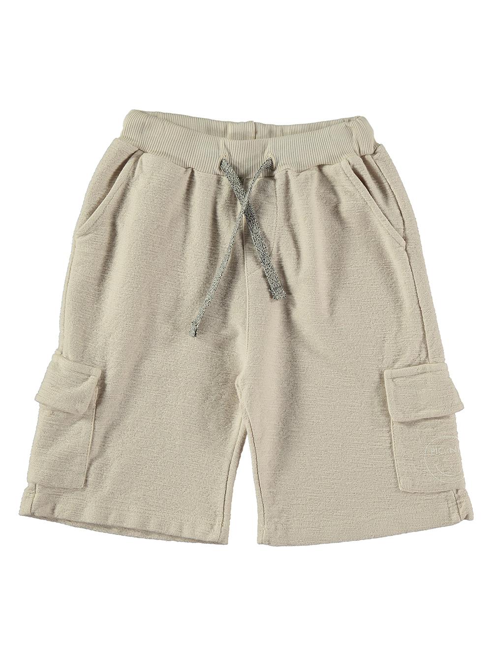 BERMUDA CARGO COLOR CAMEL CON PEQUEÑO ETAMPADO SMILE