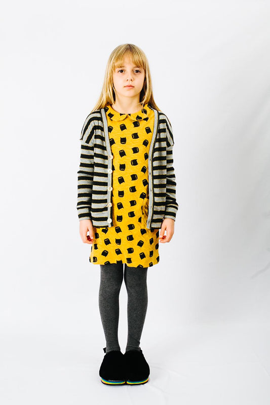 YELLOW WHISTRATED CATS PRINTED ROUND NECK DRESS