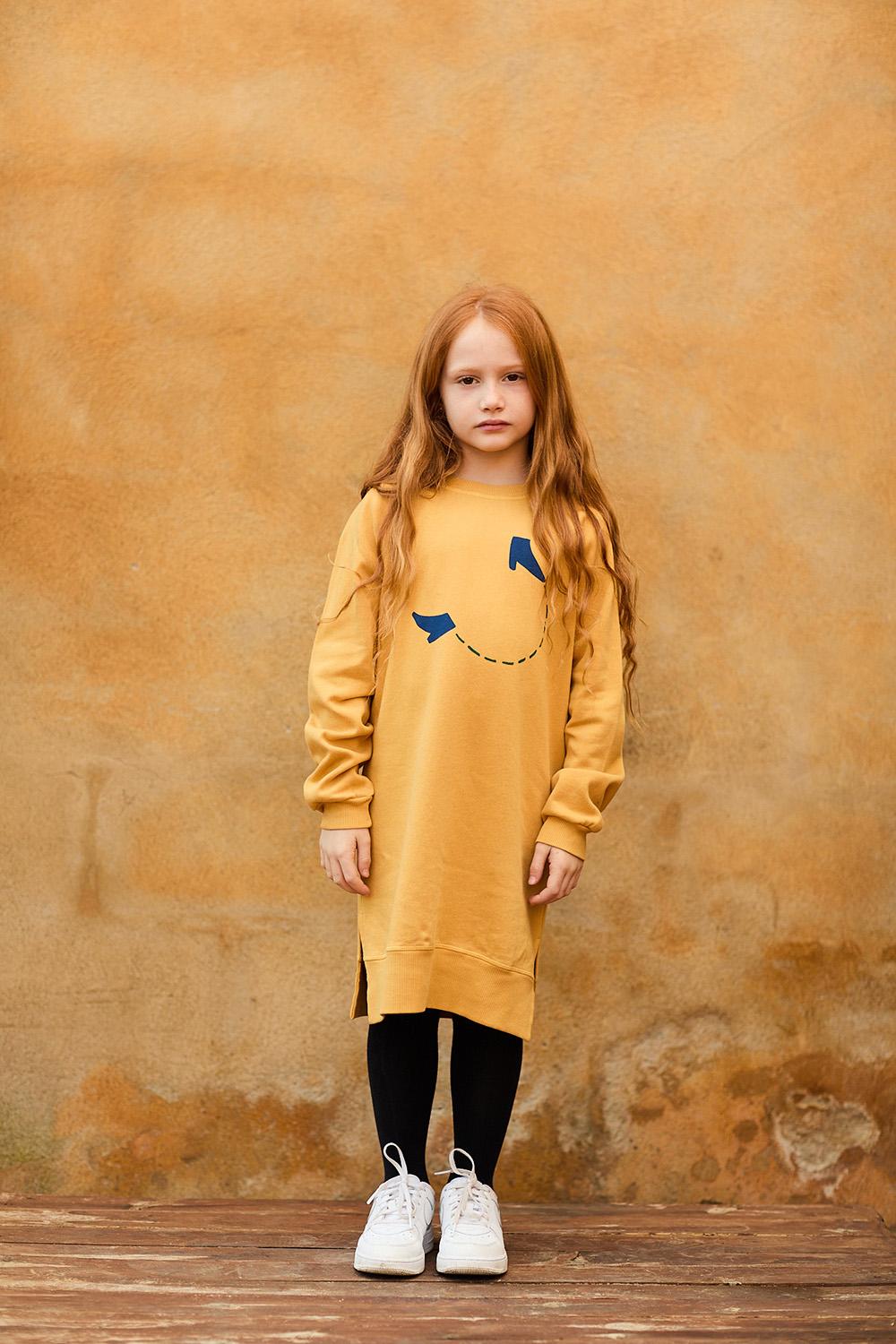 vestido-amarillo-invierno-niña