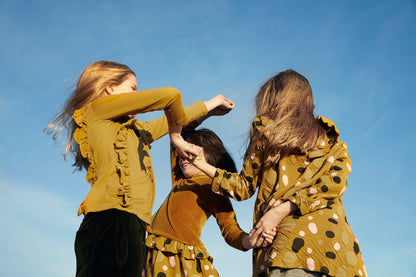 Ruffle neck dress with mustard brush strokes print